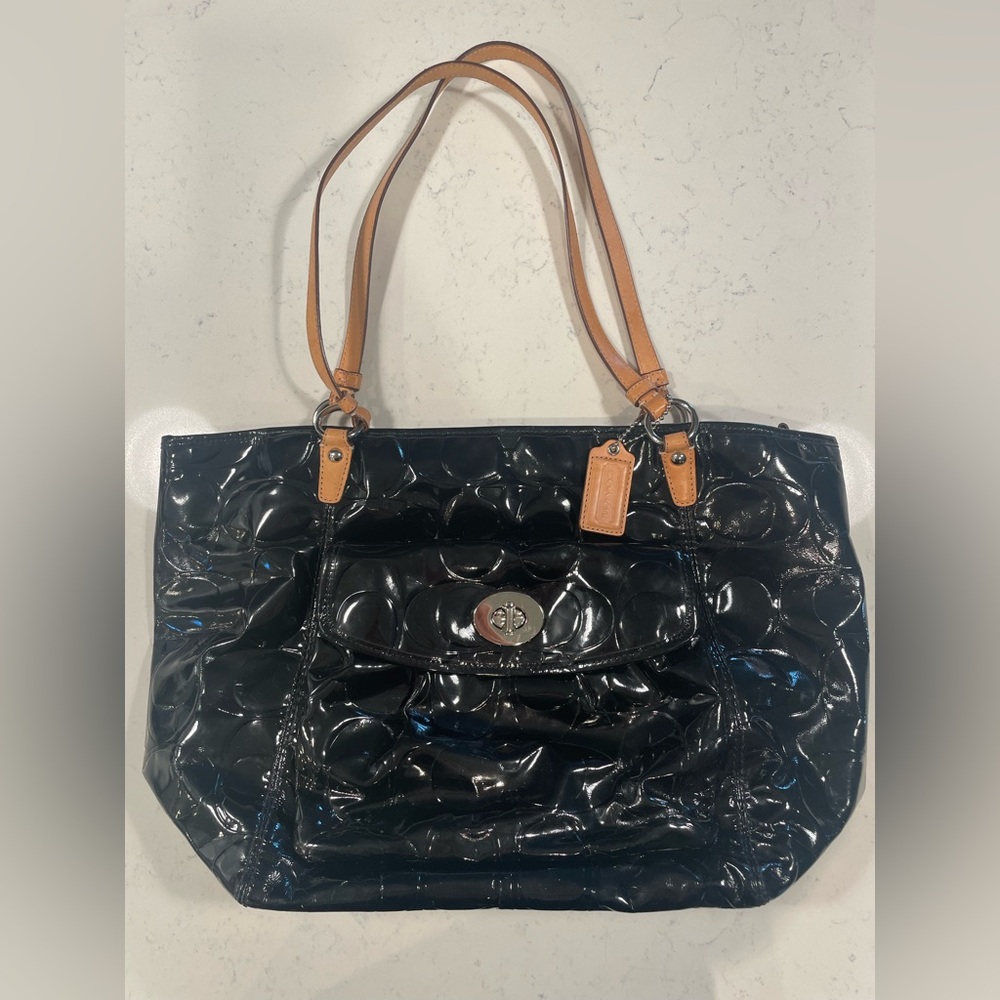 Vintage coach patent leather shoulder tote bag